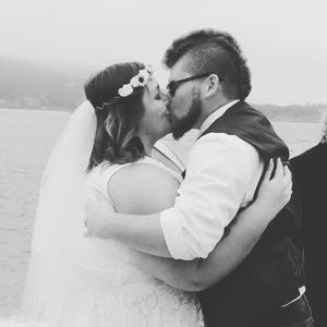 Meet your Posher, Eli